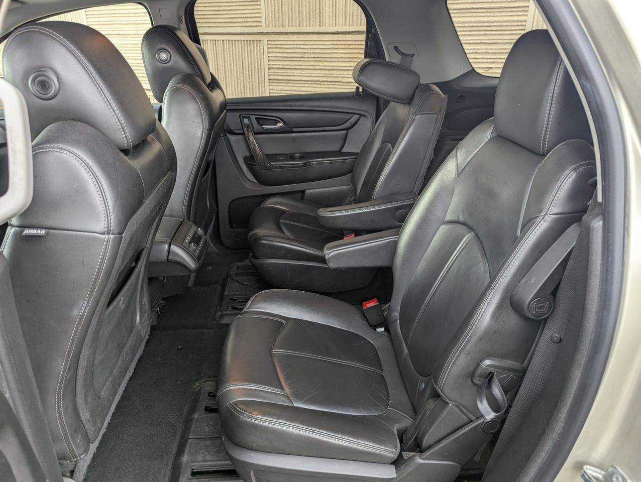 Used 2015 GMC Acadia SLT w/ Open Road Package AWD/4WD image 21