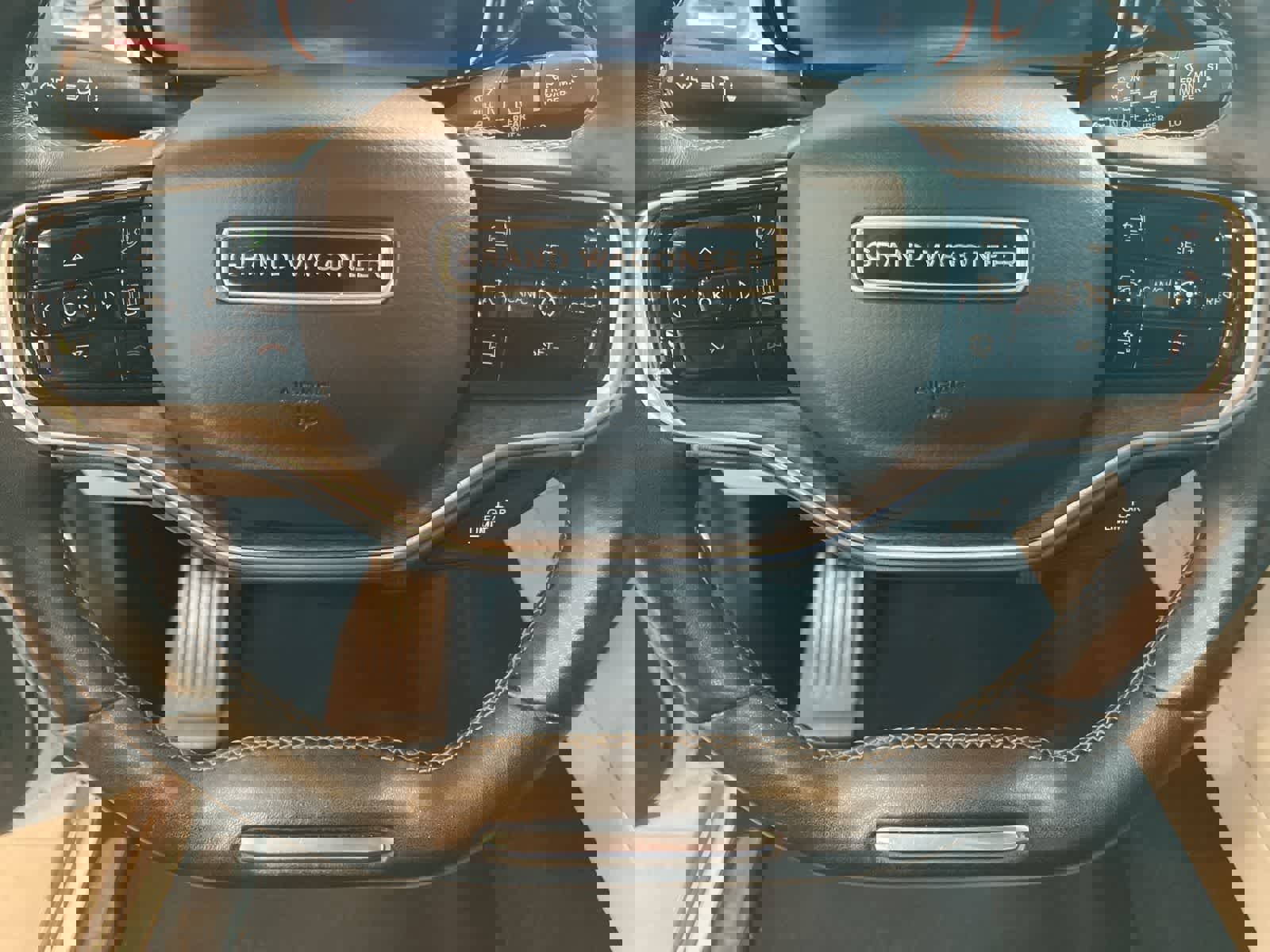 Used 2022 Jeep Grand Wagoneer Series I image 18