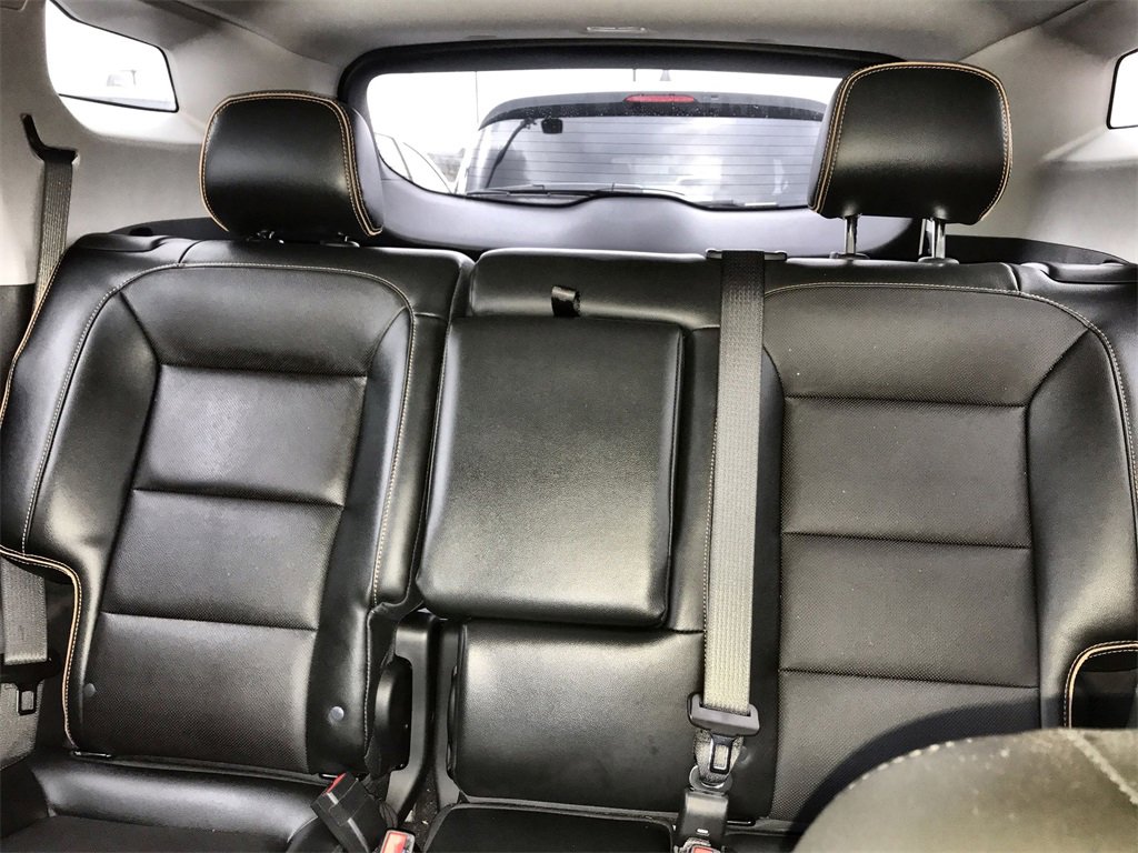 Used 2022 GMC Terrain AT4 w/ LPO, Floor Liner Package image 21