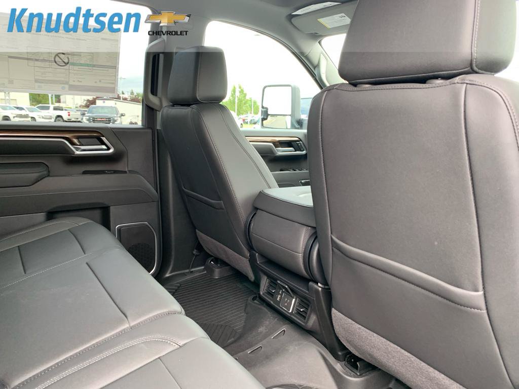 New 2026 Chevrolet Silverado 2500 LT w/ All Star Edition AWD/4WD image 16