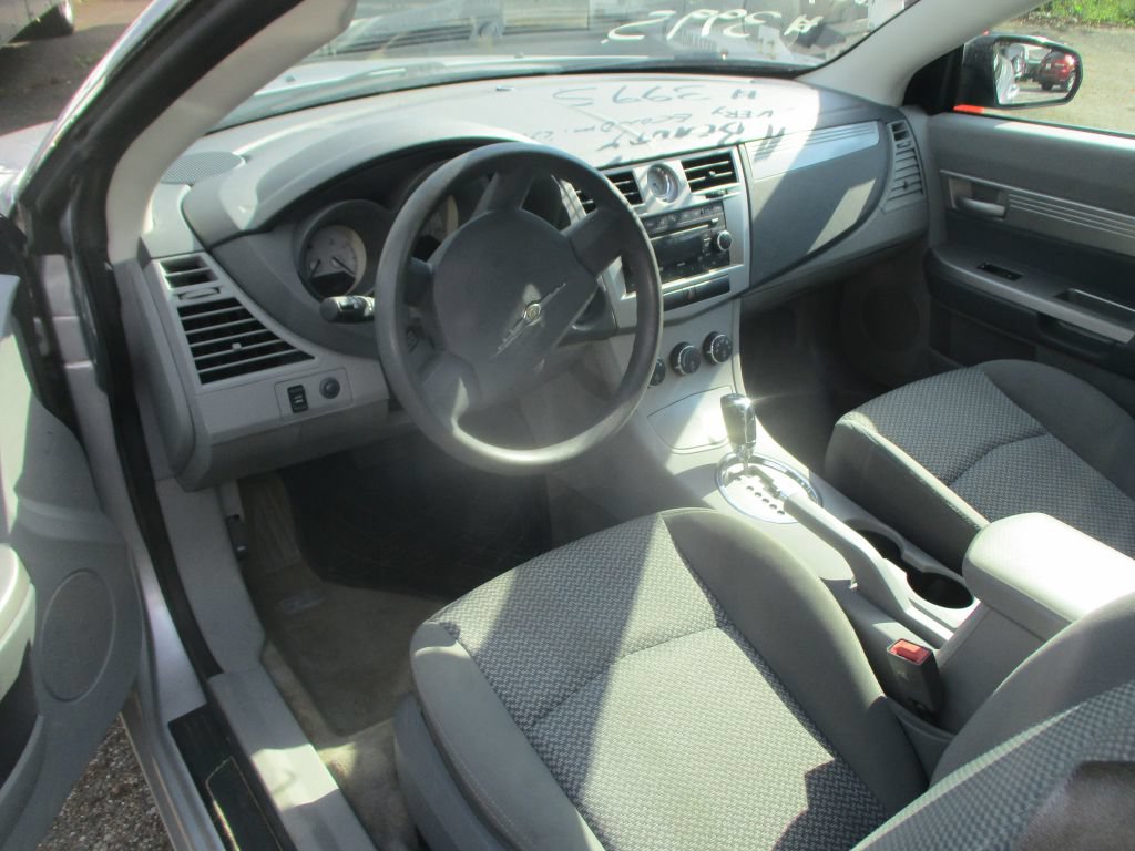 Used 2008 Chrysler Sebring LX FWD image 8