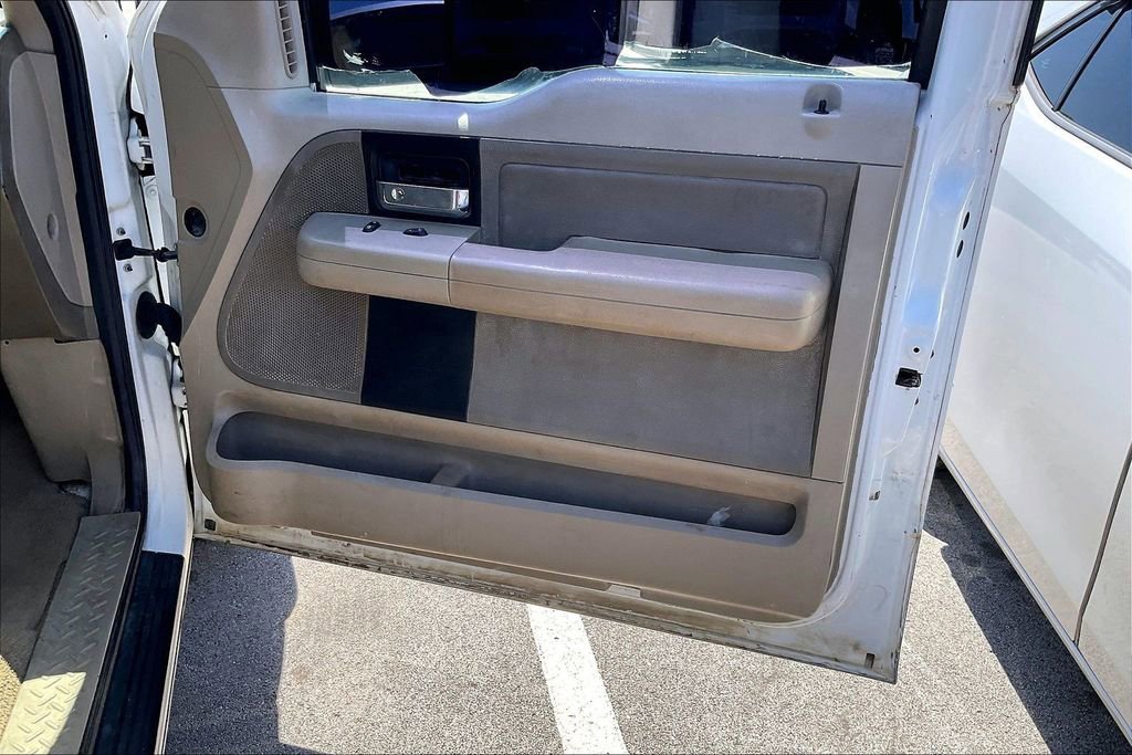 Used 2005 Ford F150 STX RWD image 20