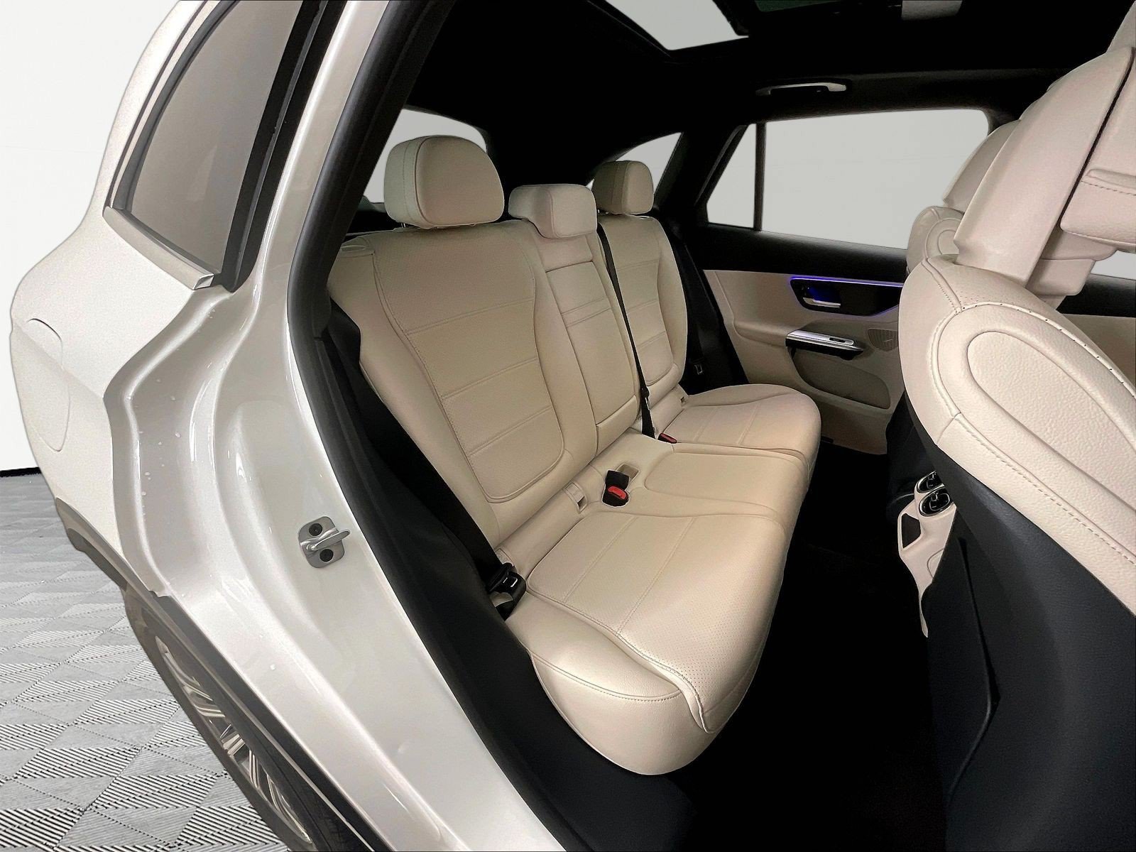 Certified 2023 Mercedes-Benz GLC 300 4MATIC image 25