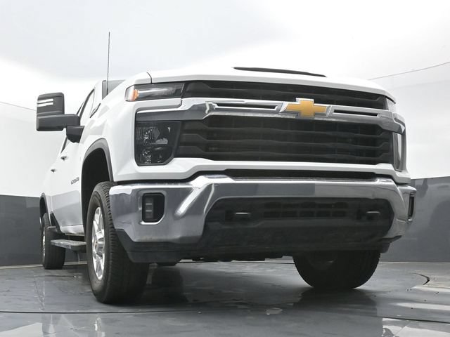 Used 2025 Chevrolet Silverado 2500 LT AWD/4WD image 51