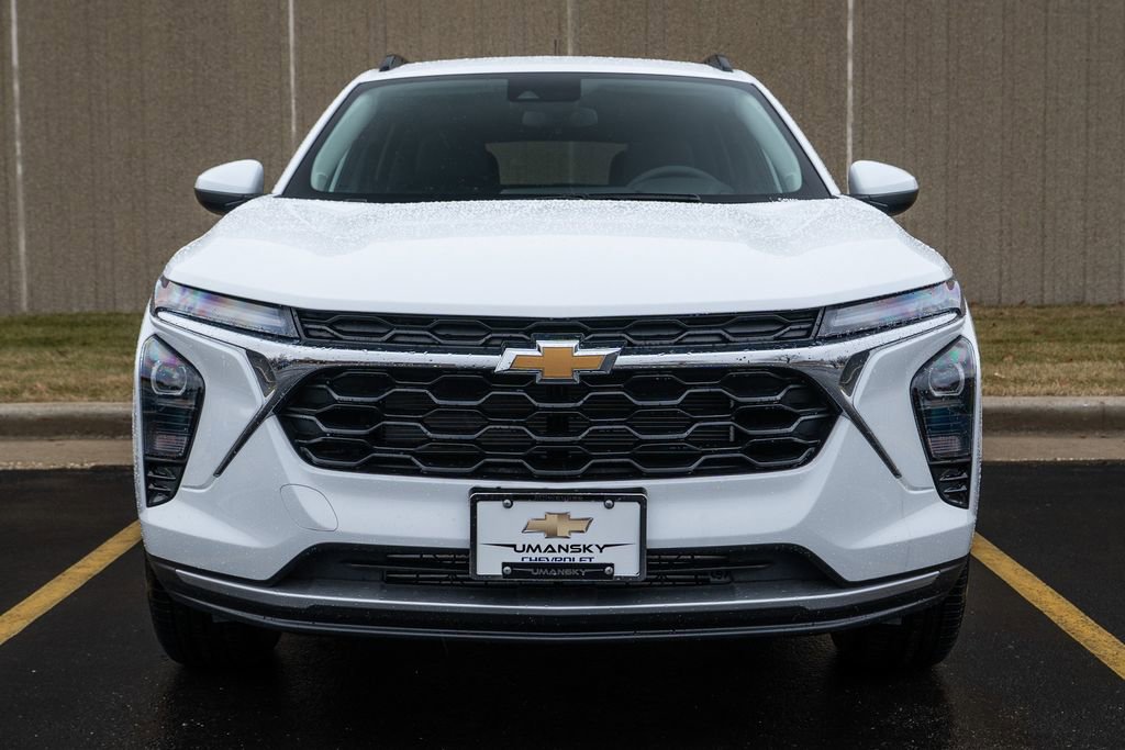 New 2026 Chevrolet Trax LT image 3