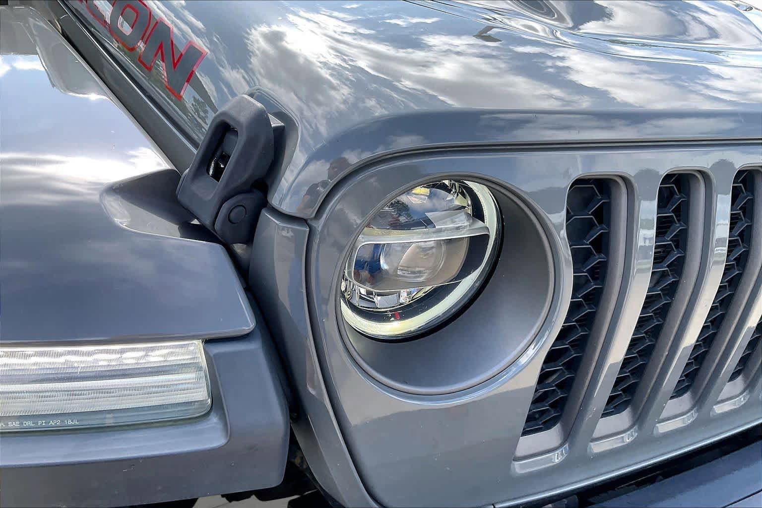 Used 2020 Jeep Gladiator Rubicon AWD/4WD image 27