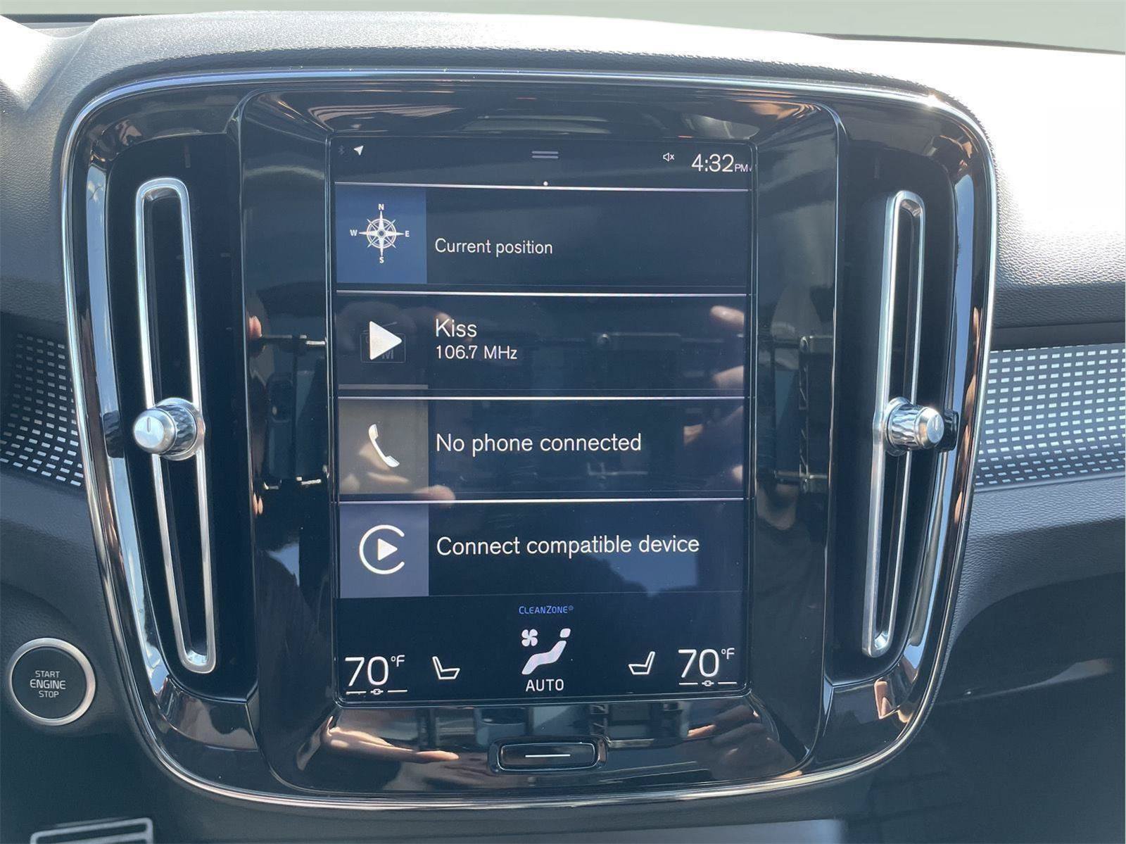Used 2021 Volvo XC40 T5 R-Design w/ Advanced Package AWD/4WD image 26