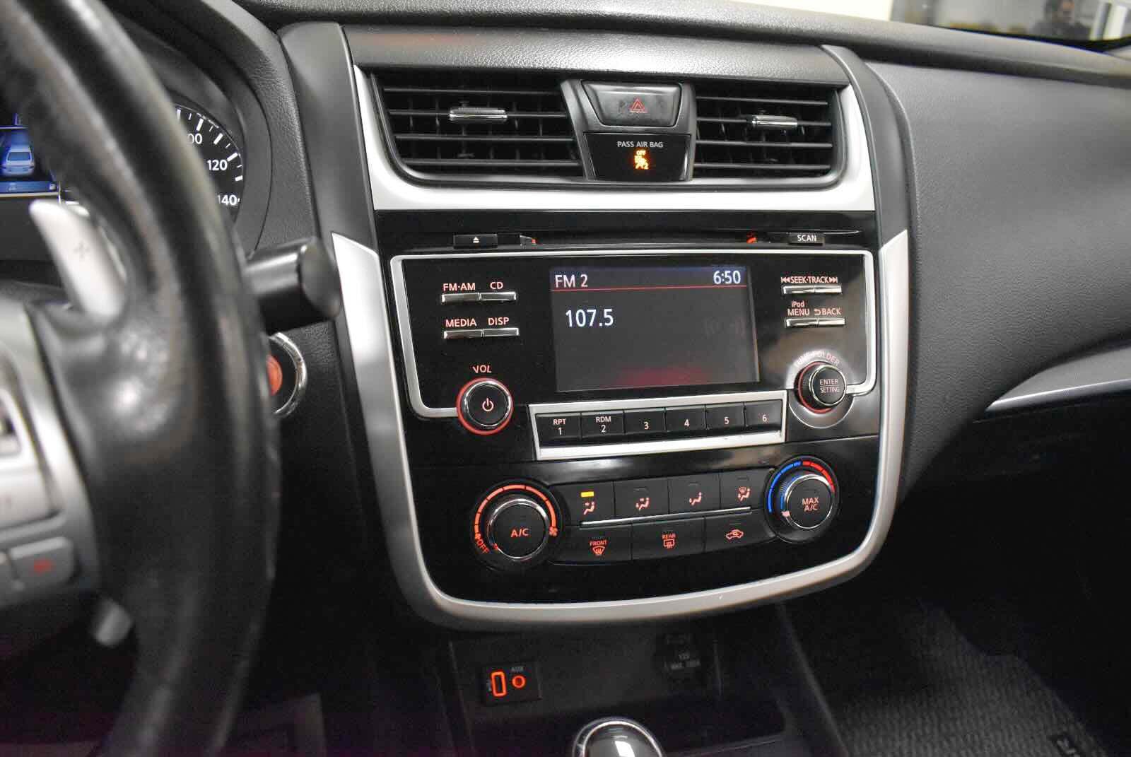 Used 2018 Nissan Altima 2.5 SR FWD image 18