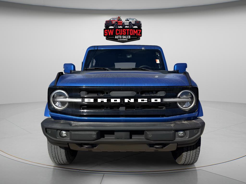 Used 2021 Ford Bronco Outer Banks image 2