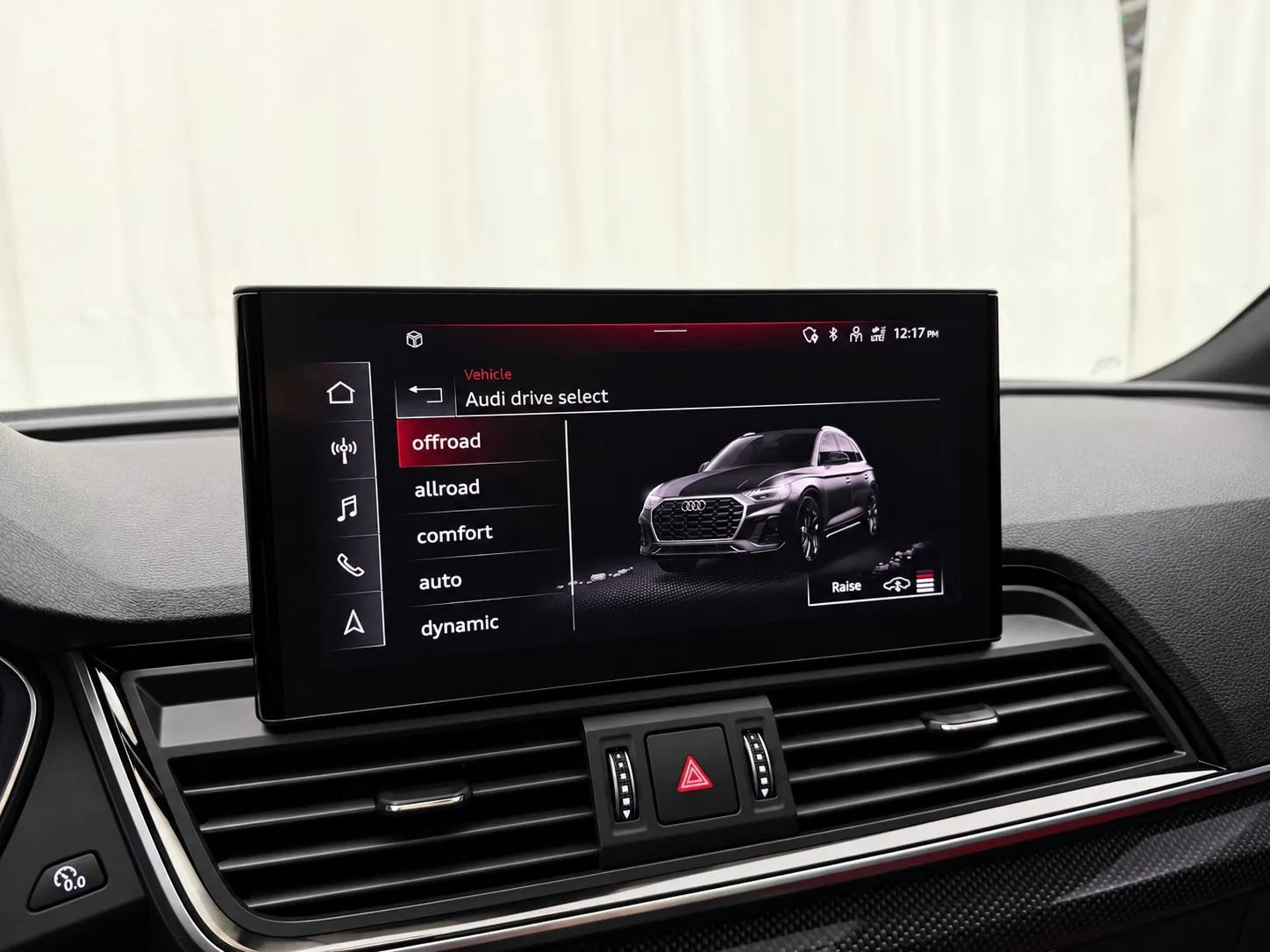 Used 2023 Audi SQ5 Premium Plus w/ Premium Plus Package AWD/4WD image 22