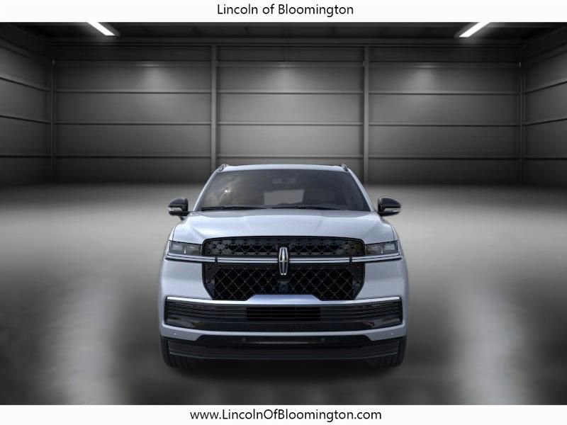 New 2026 Lincoln Navigator Reserve w/ Jet Appearance Package AWD/4WD image 7
