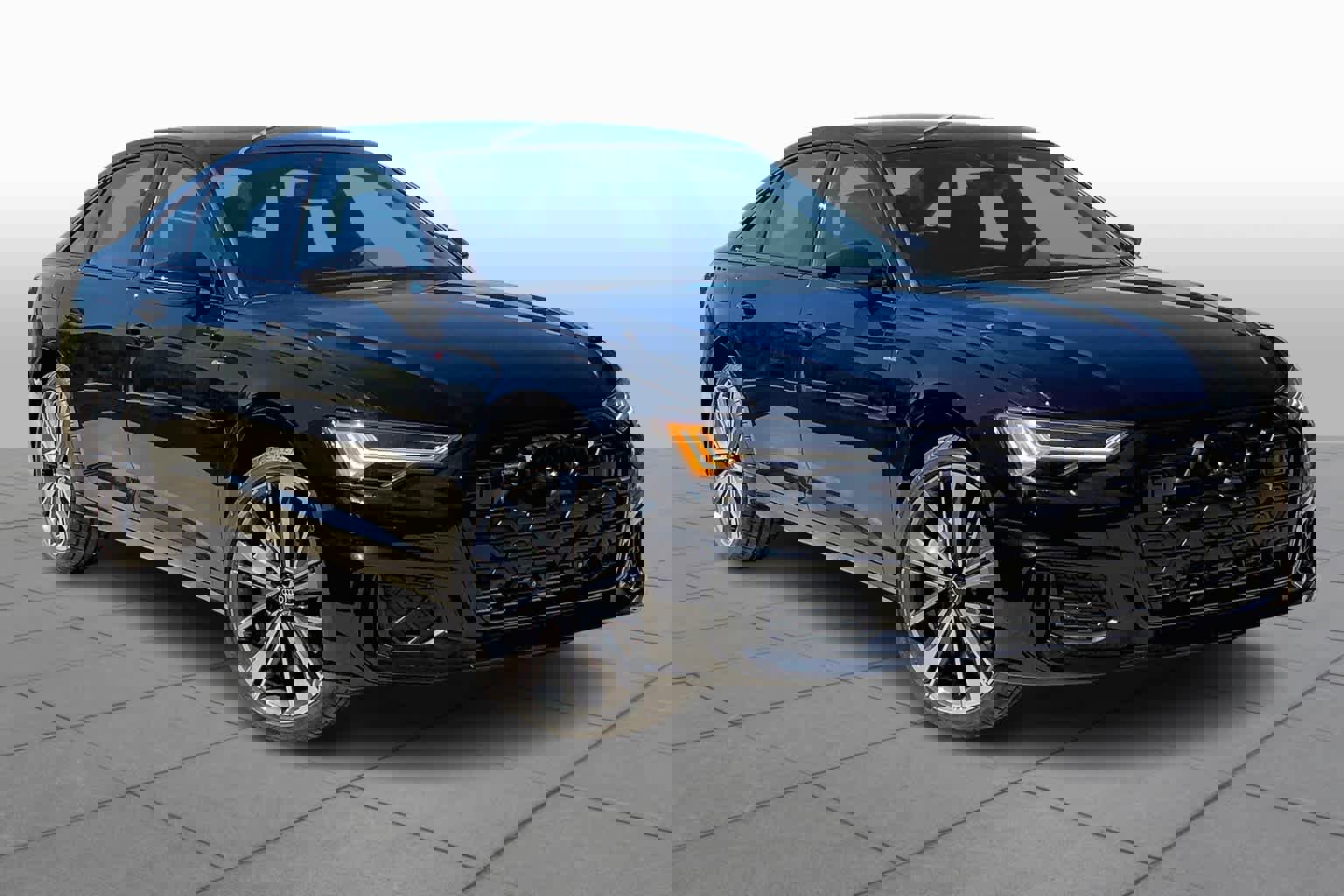 New 2025 Audi A6 3.0T Prestige image 2