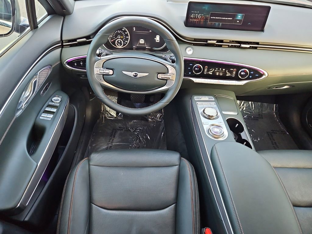 Used 2022 Genesis GV70 2.5T w/ Advanced Package image 15