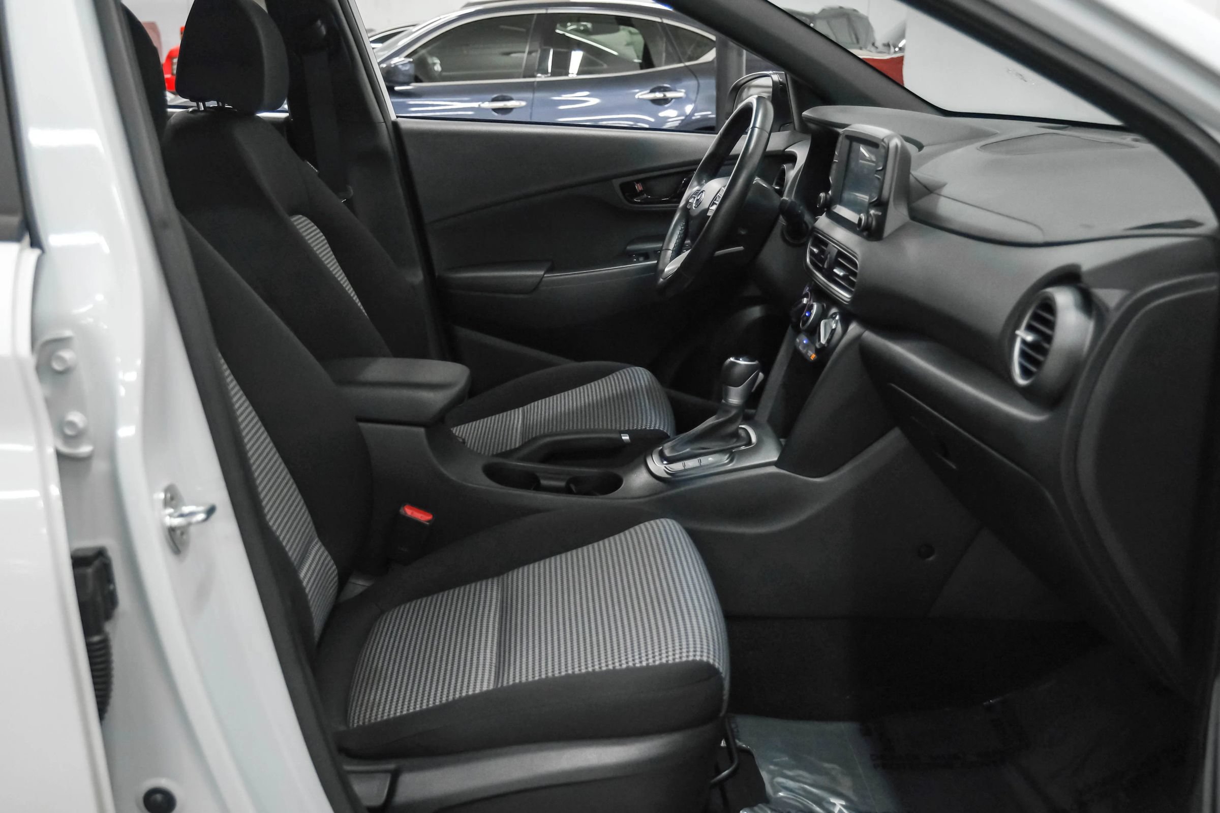 Used 2021 Hyundai Kona Night FWD image 23
