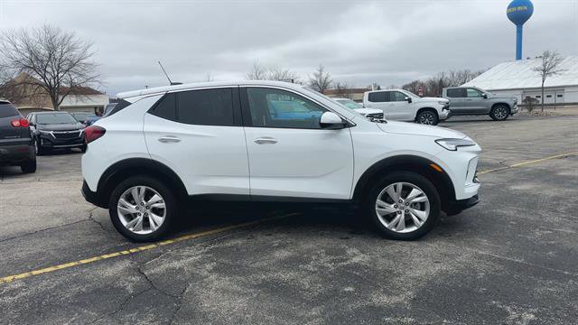 Used 2024 Buick Encore GX Preferred image 9