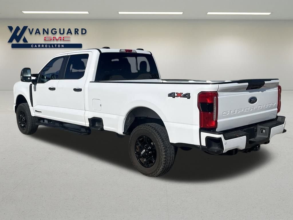 Used 2024 Ford F250 XL w/ STX Appearance Package image 3