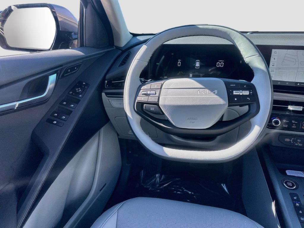 New 2027 Kia Niro FWD image 24