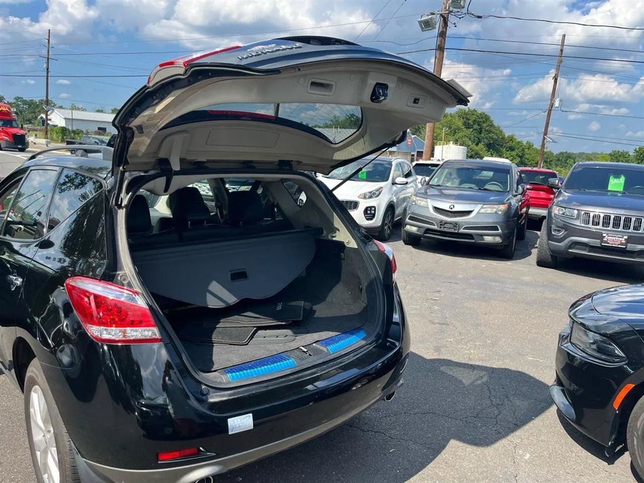 Used 2014 Nissan Murano SL w/ Navigation Package AWD/4WD image 18