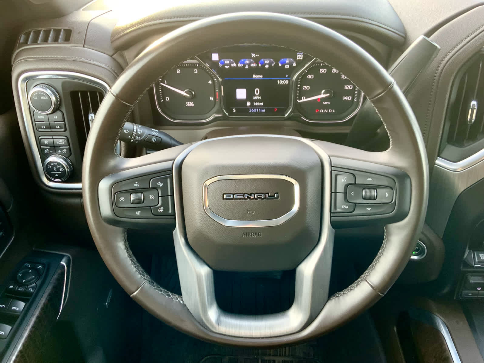 Used 2023 GMC Sierra 3500 Denali w/ Denali Ultimate Package image 39