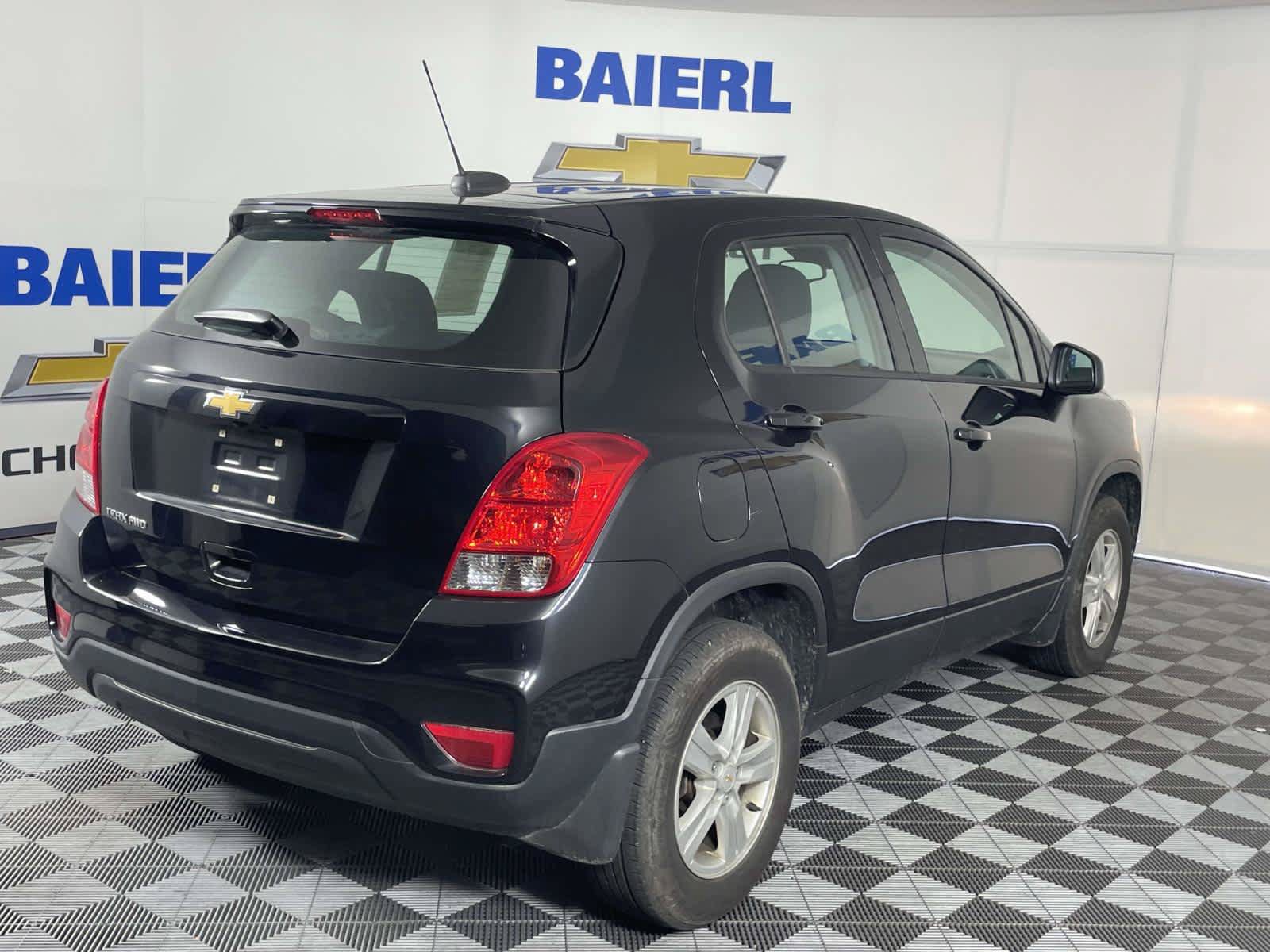 Used 2020 Chevrolet Trax LS w/ LPO, Protection Package AWD/4WD image 5