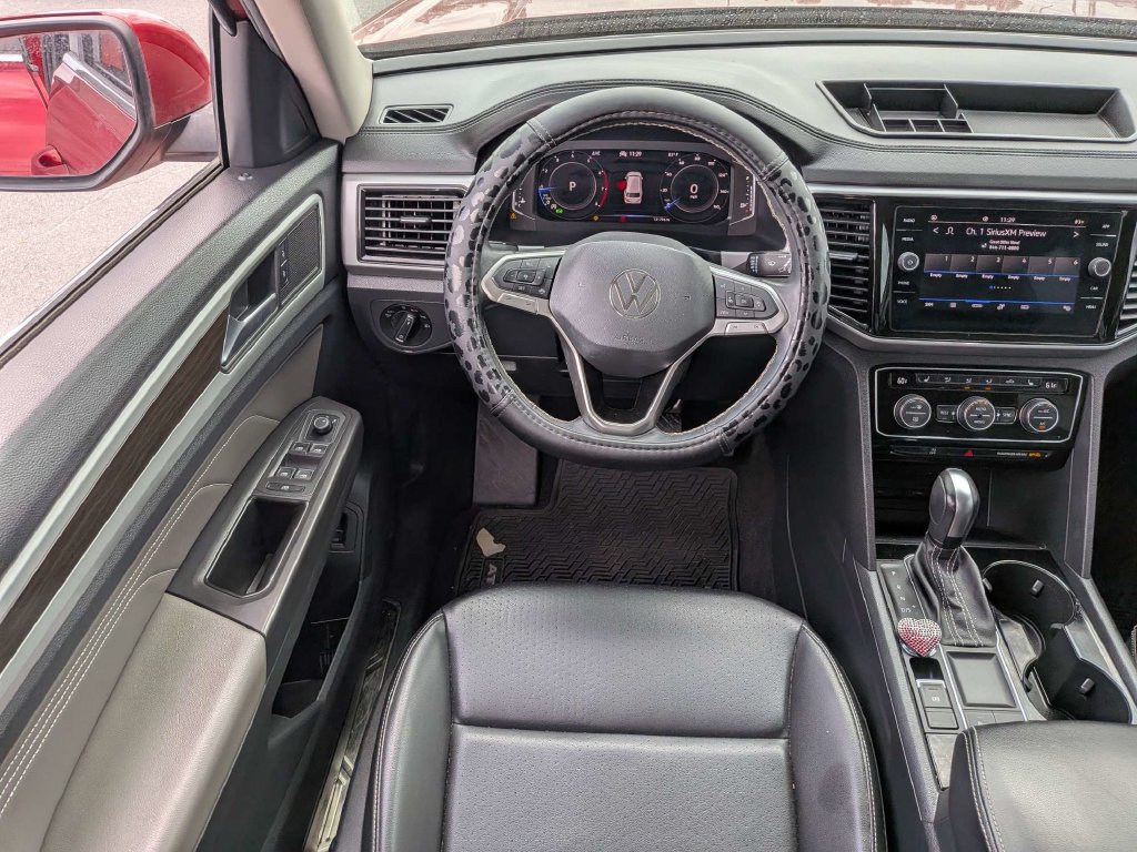Used 2022 Volkswagen Atlas SE FWD image 16