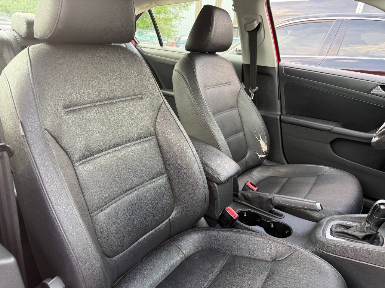 Used 2012 Volkswagen Jetta SE FWD image 37
