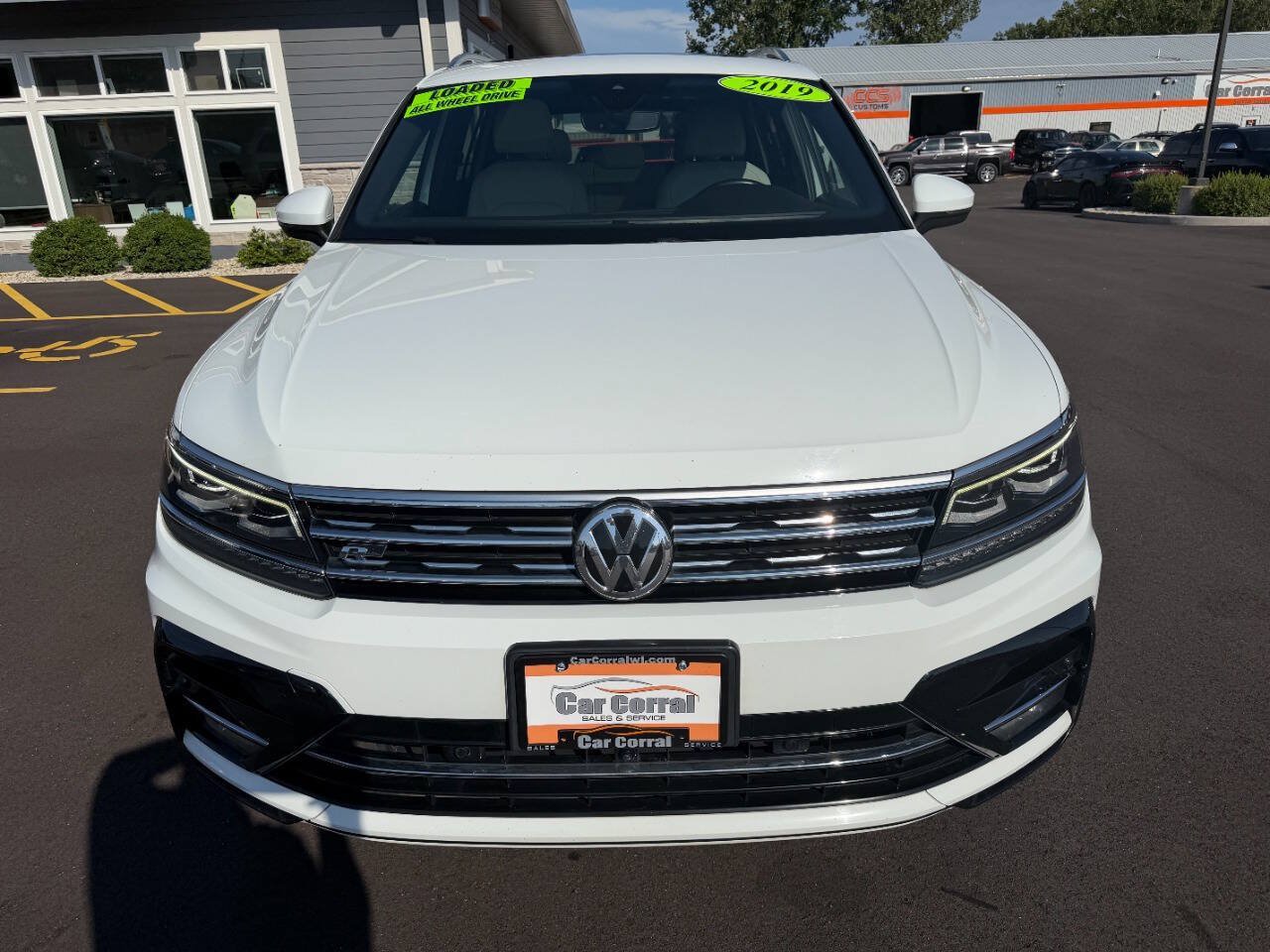 Used 2019 Volkswagen Tiguan SEL Premium R-Line AWD/4WD image 8