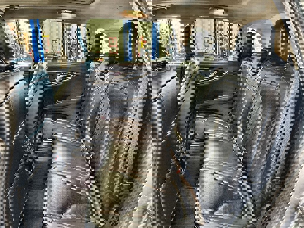 Used 2021 Lincoln Nautilus Reserve image 25