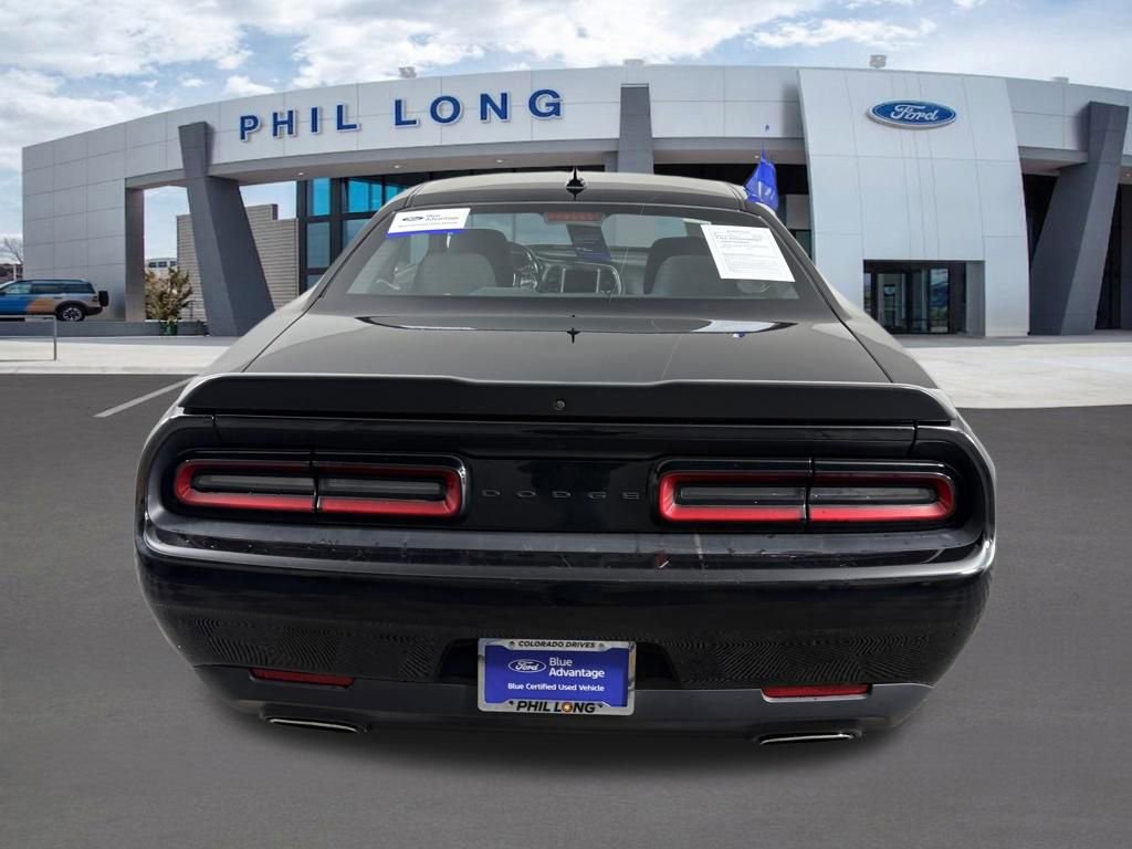 Used 2022 Dodge Challenger SXT w/ Blacktop Package image 6