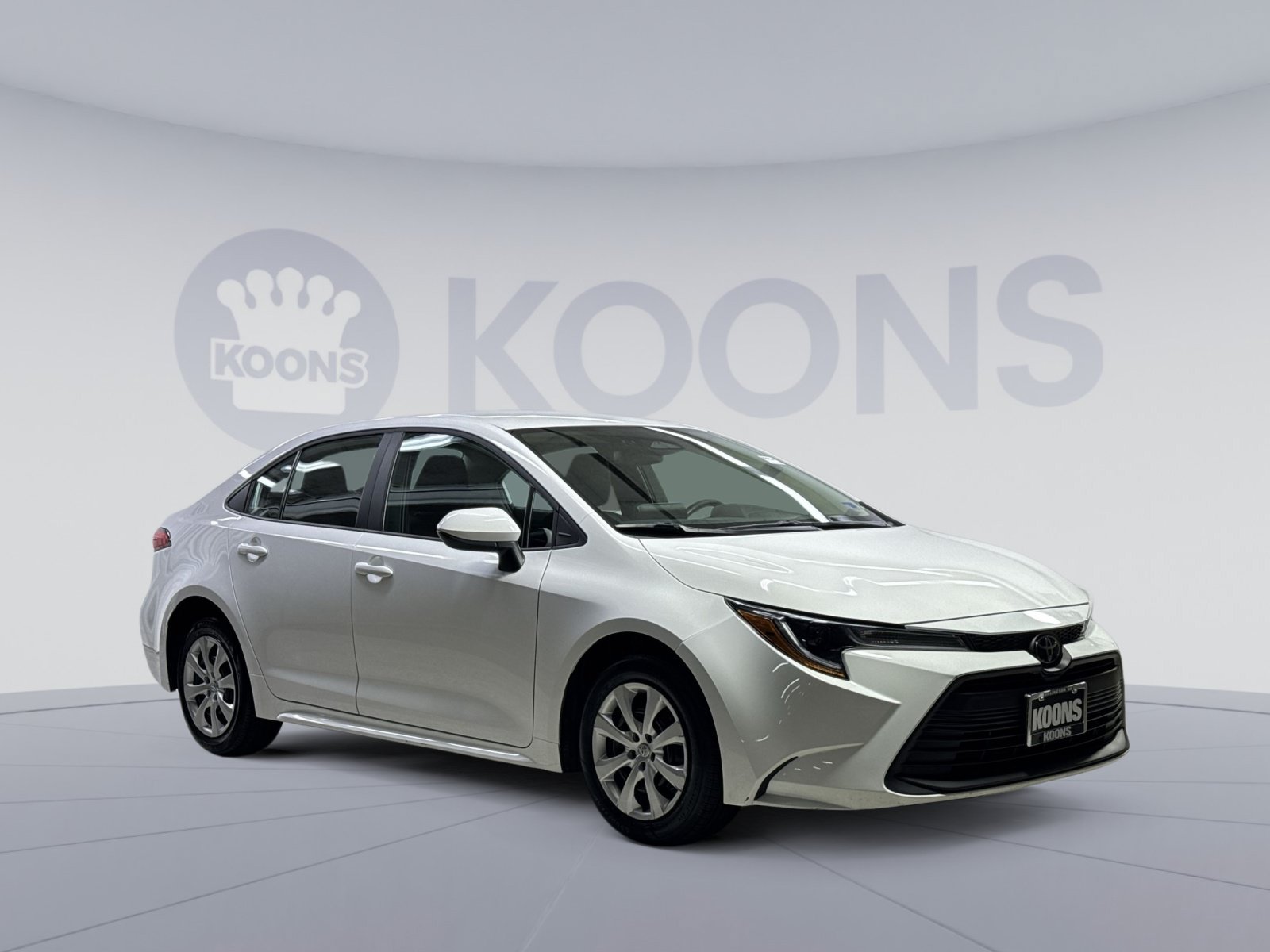 Used 2025 Toyota Corolla LE FWD image 22
