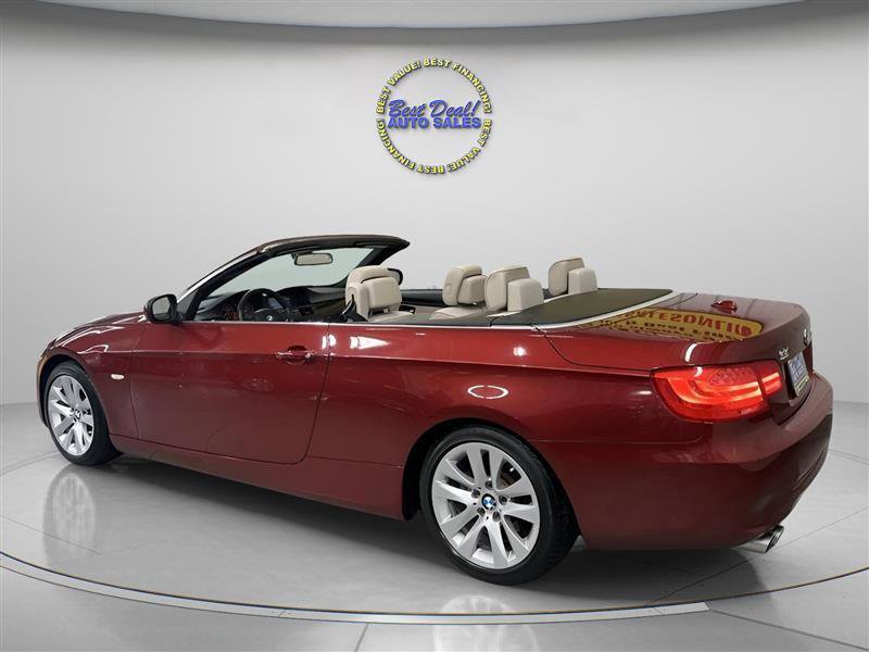 Used 2013 BMW 328i Convertible RWD image 4