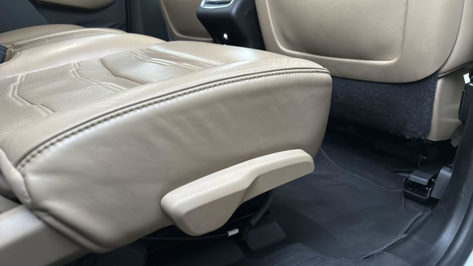 Used 2022 Cadillac XT6 Premium Luxury w/ Platinum Package image 25