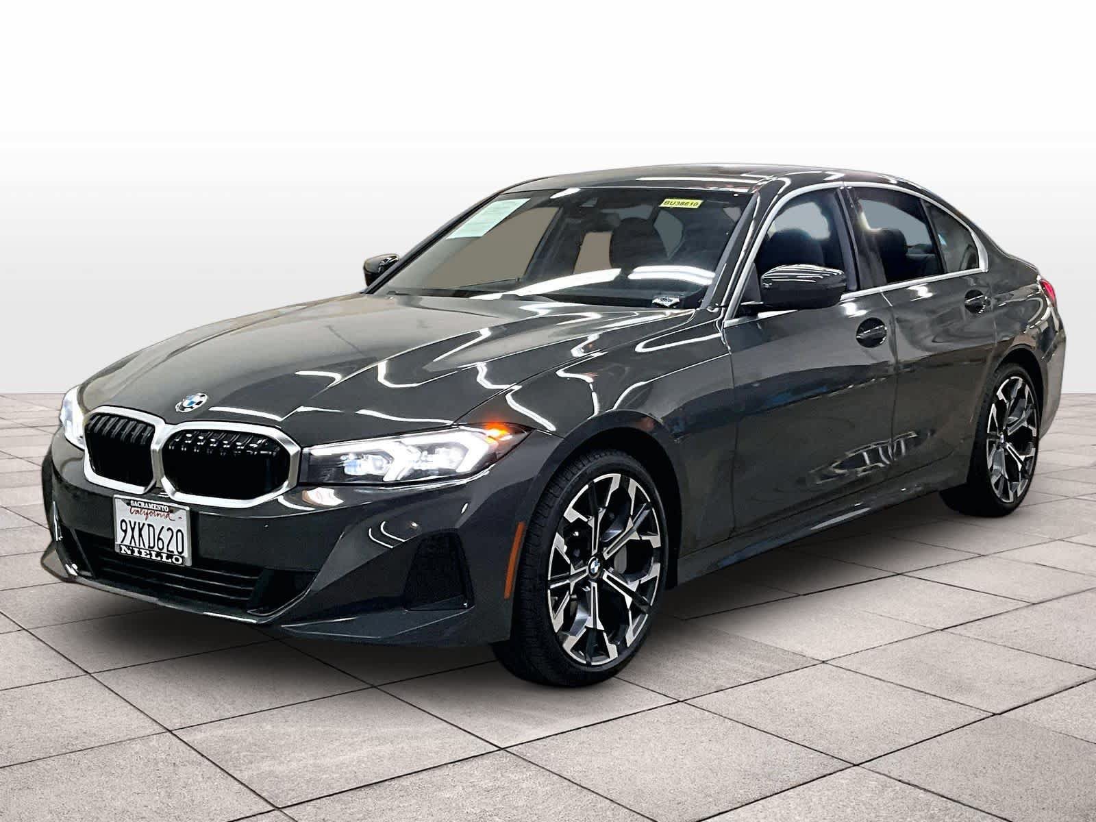 Used 2026 BMW 330i Sedan w/ Premium Package RWD video 1