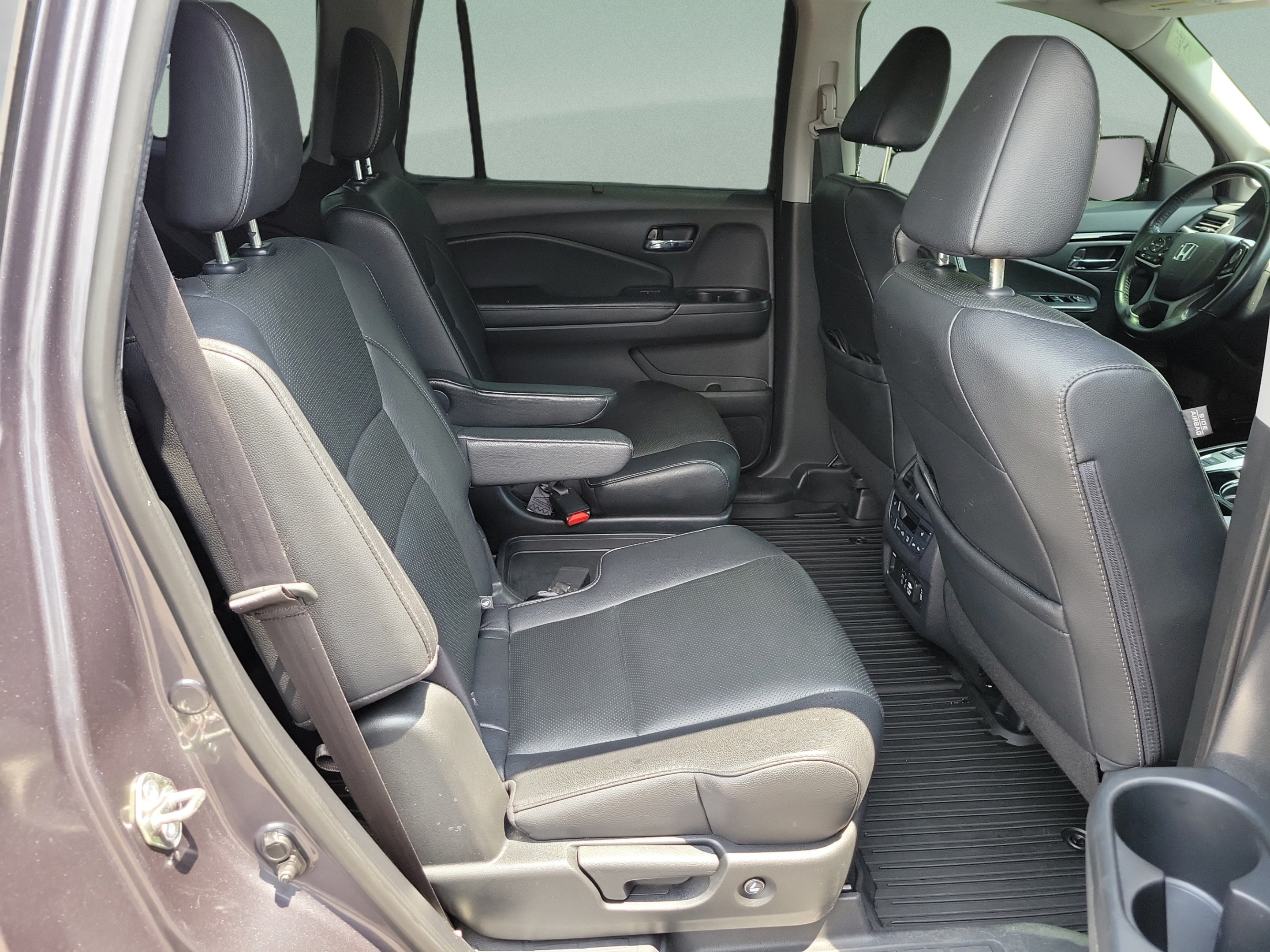 Certified 2019 Honda Pilot Elite image 10