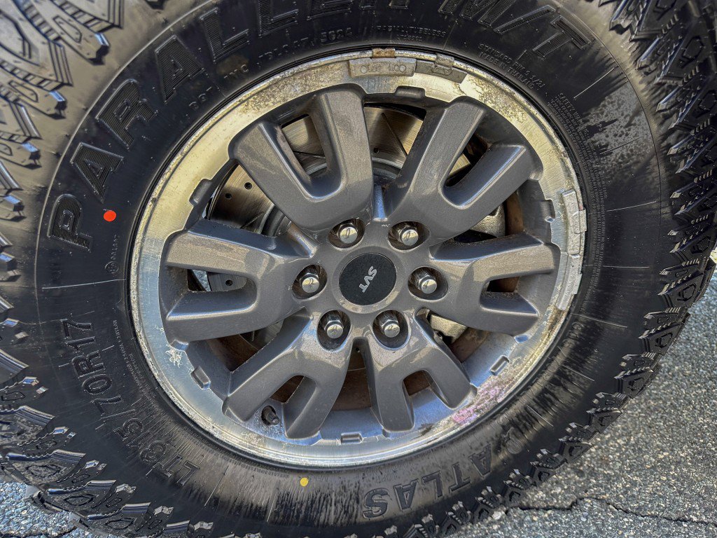 Used 2010 Ford F150 Raptor AWD/4WD image 6