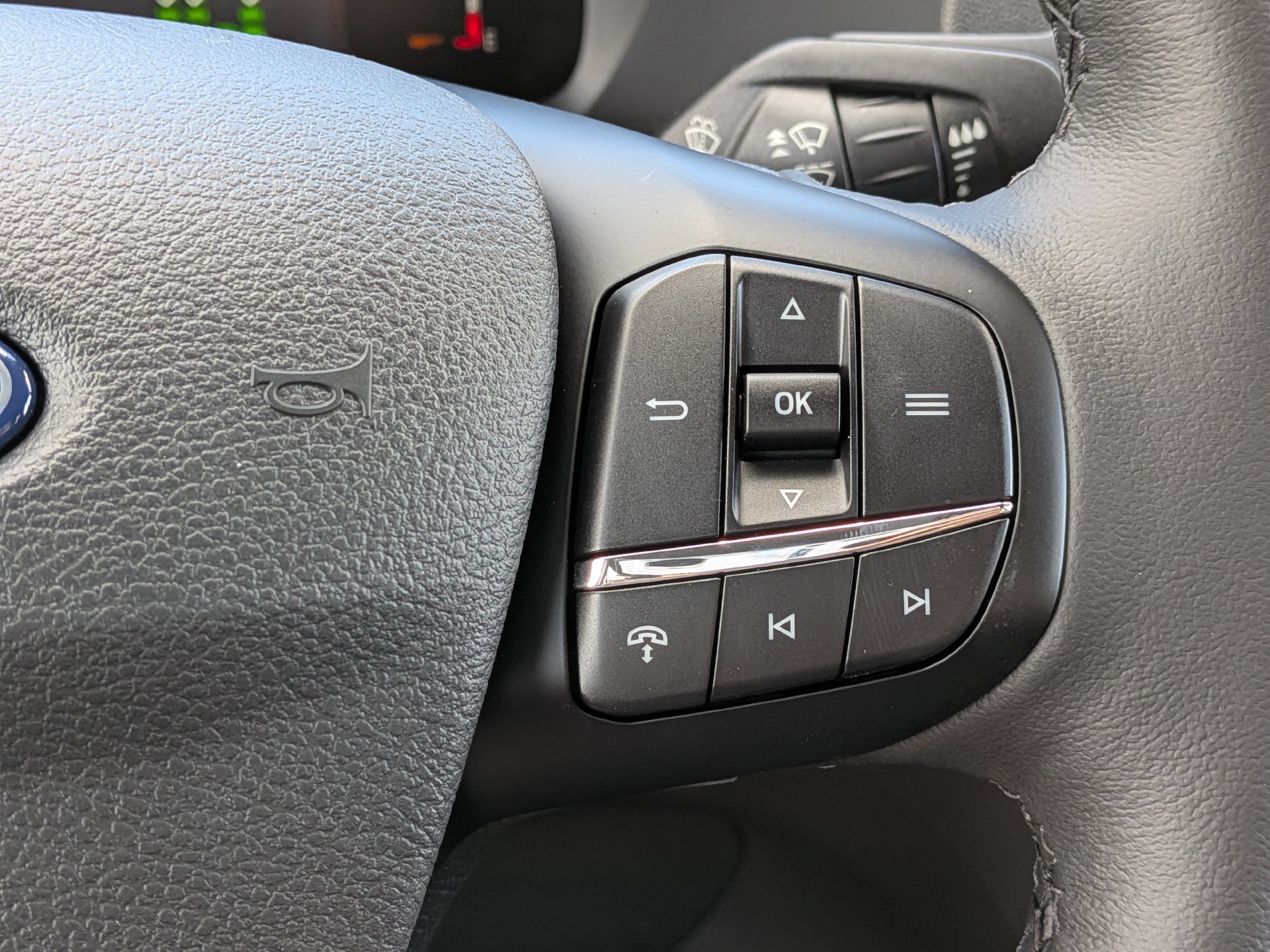 New 2026 Ford Transit 350 XLT RWD image 25