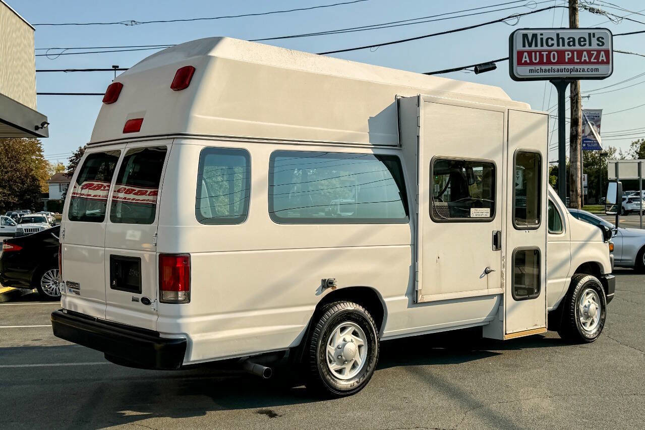 Used 2011 Ford E-350 and Econoline 350 Extended Super Duty w/ PWR Group image 9