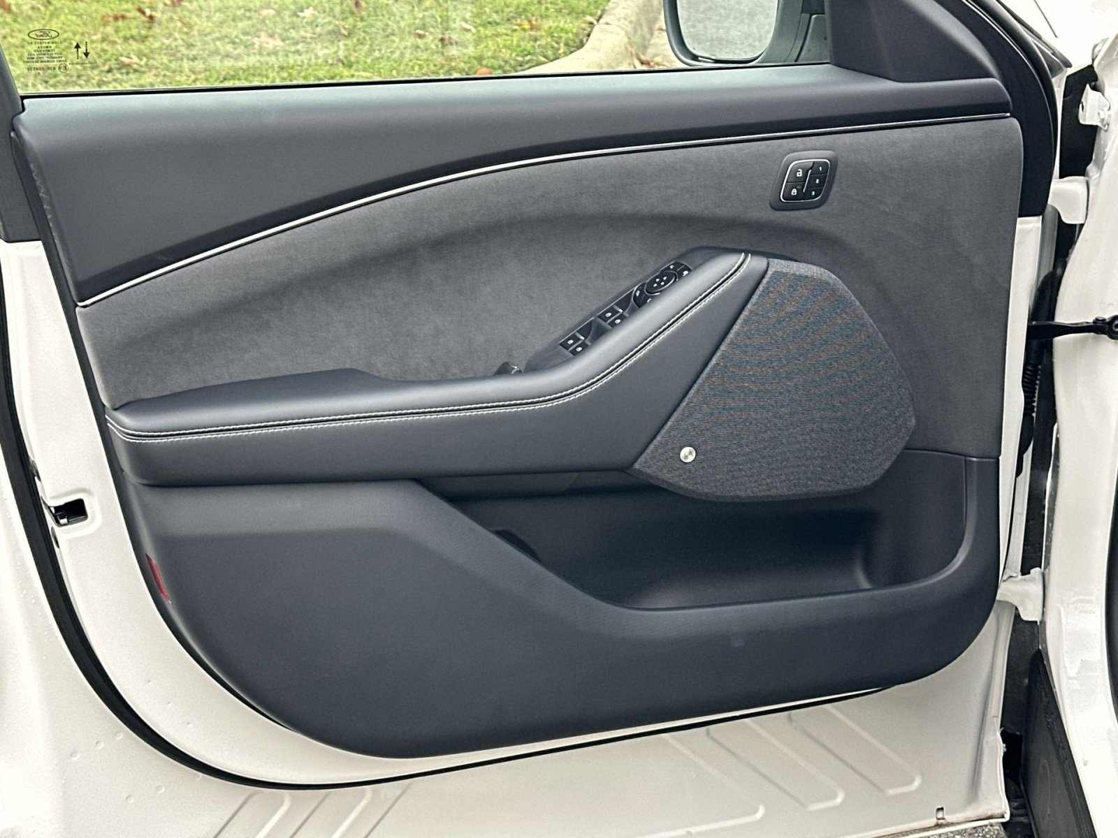 New 2025 Ford Mustang Mach-E GT w/ Bronze Appearance Package image 15