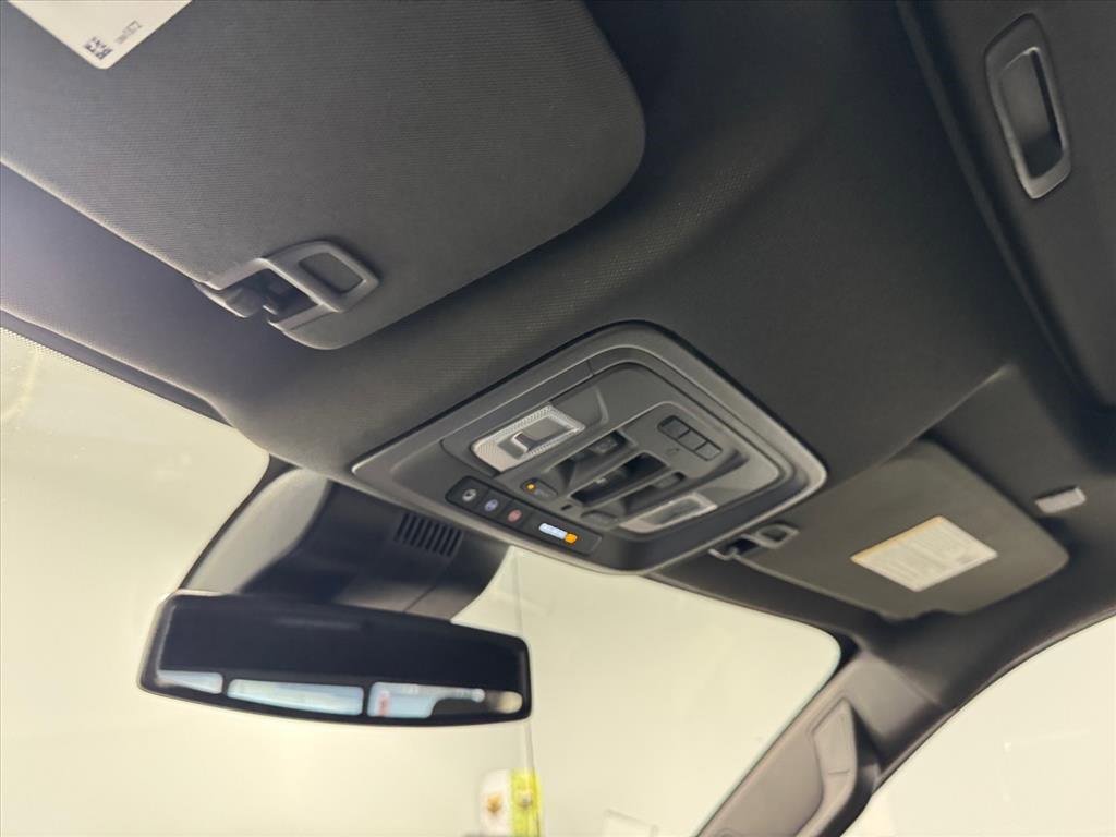 Used 2023 GMC Sierra 1500 SLT w/ SLT Premium Package image 25