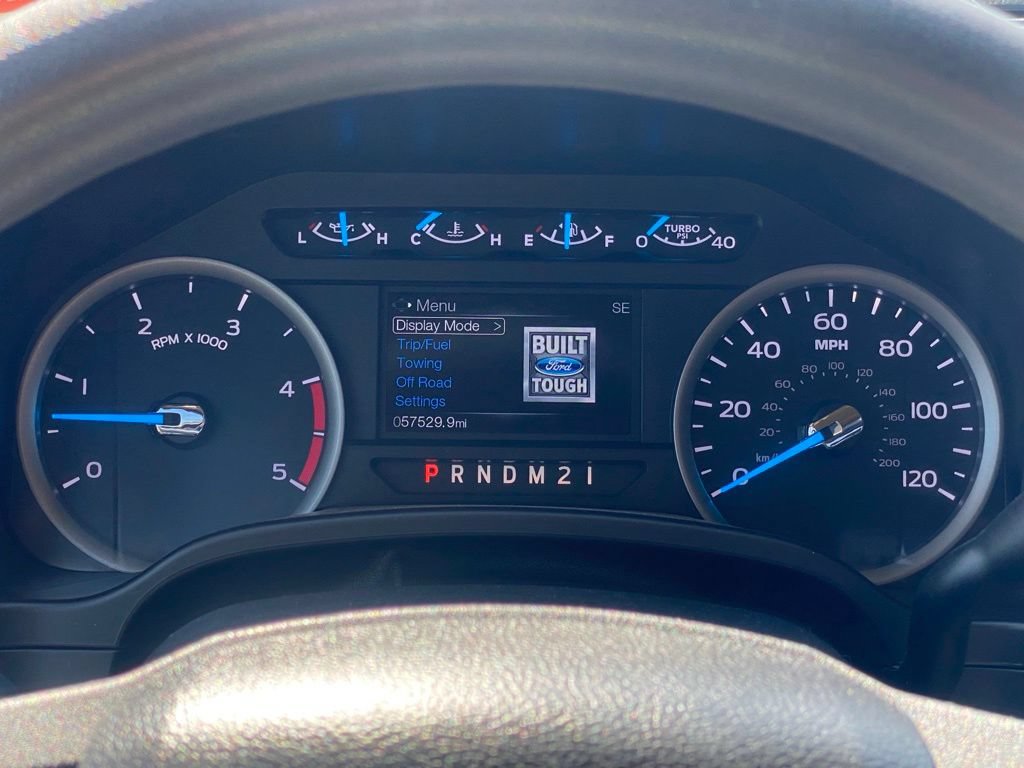 Used 2017 Ford F250 XLT w/ XLT Premium Package AWD/4WD image 24