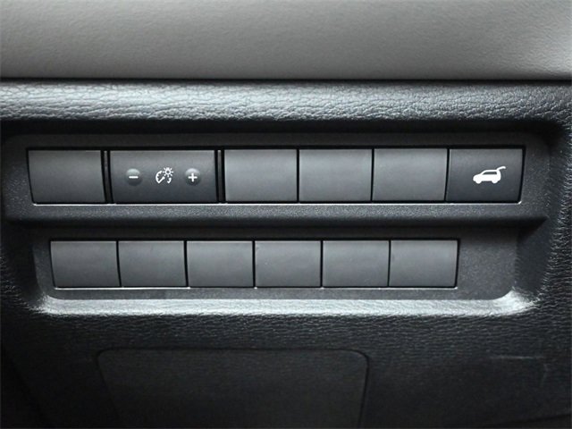 New 2025 Mitsubishi Outlander SE image 29