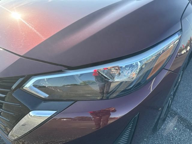 Used 2025 Nissan Sentra SV FWD image 9