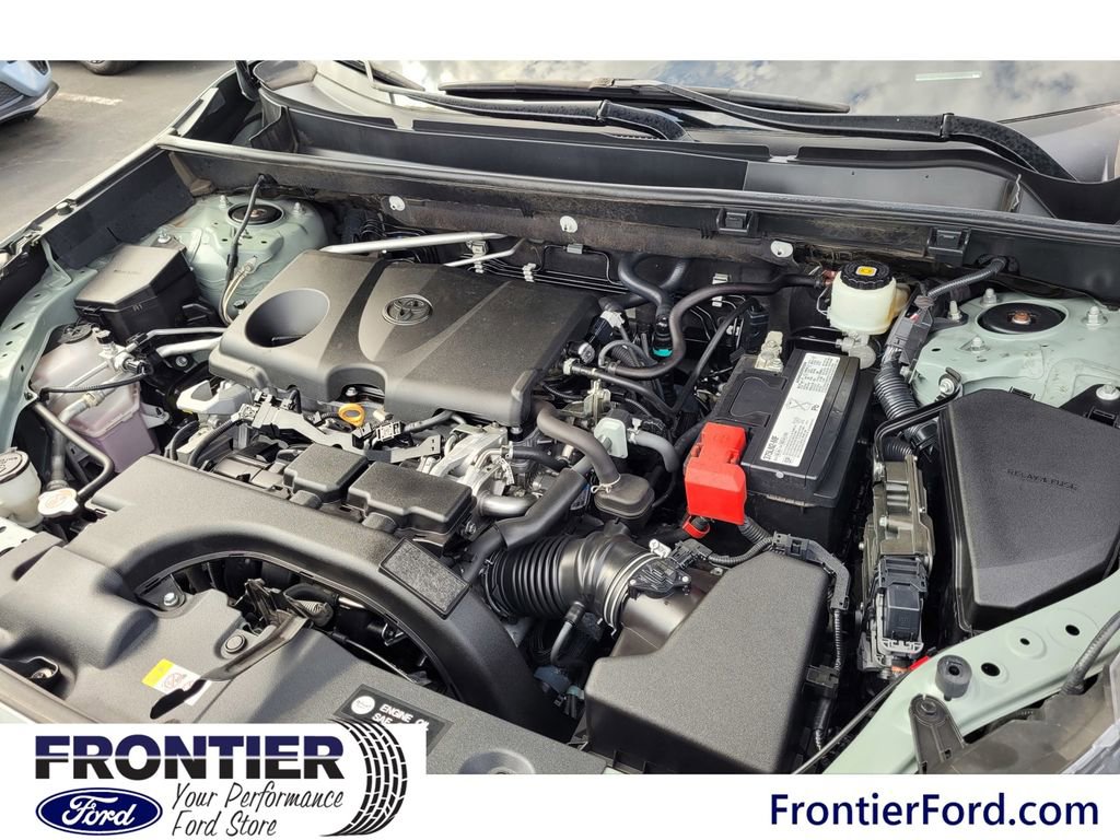 Used 2019 Toyota RAV4 XLE image 28