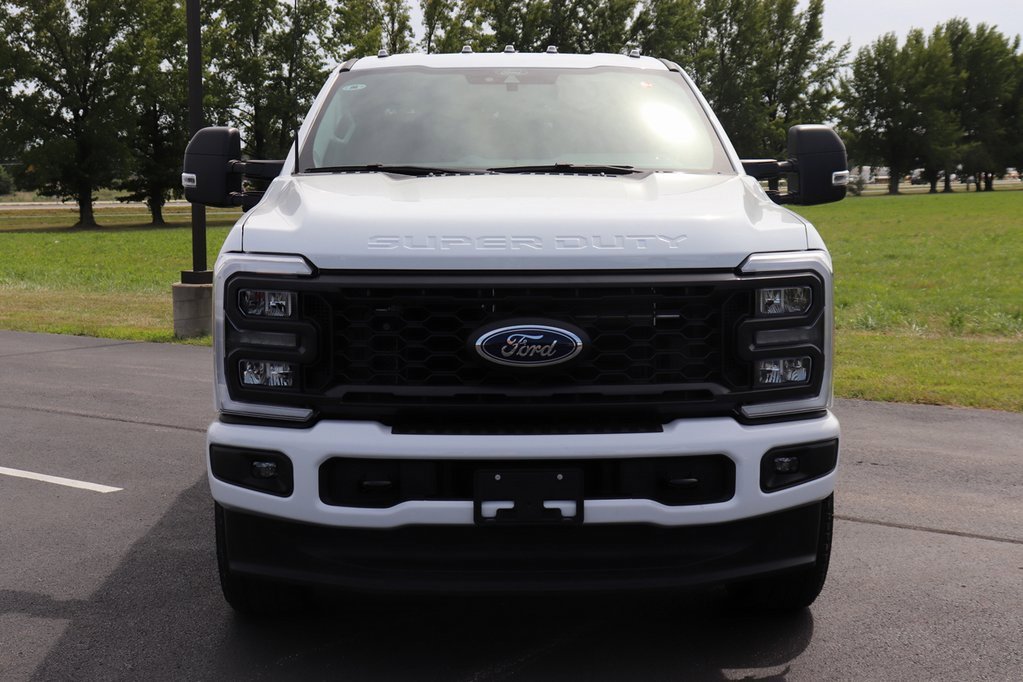 New 2026 Ford F350 4x4 Crew Cab Super Duty image 5