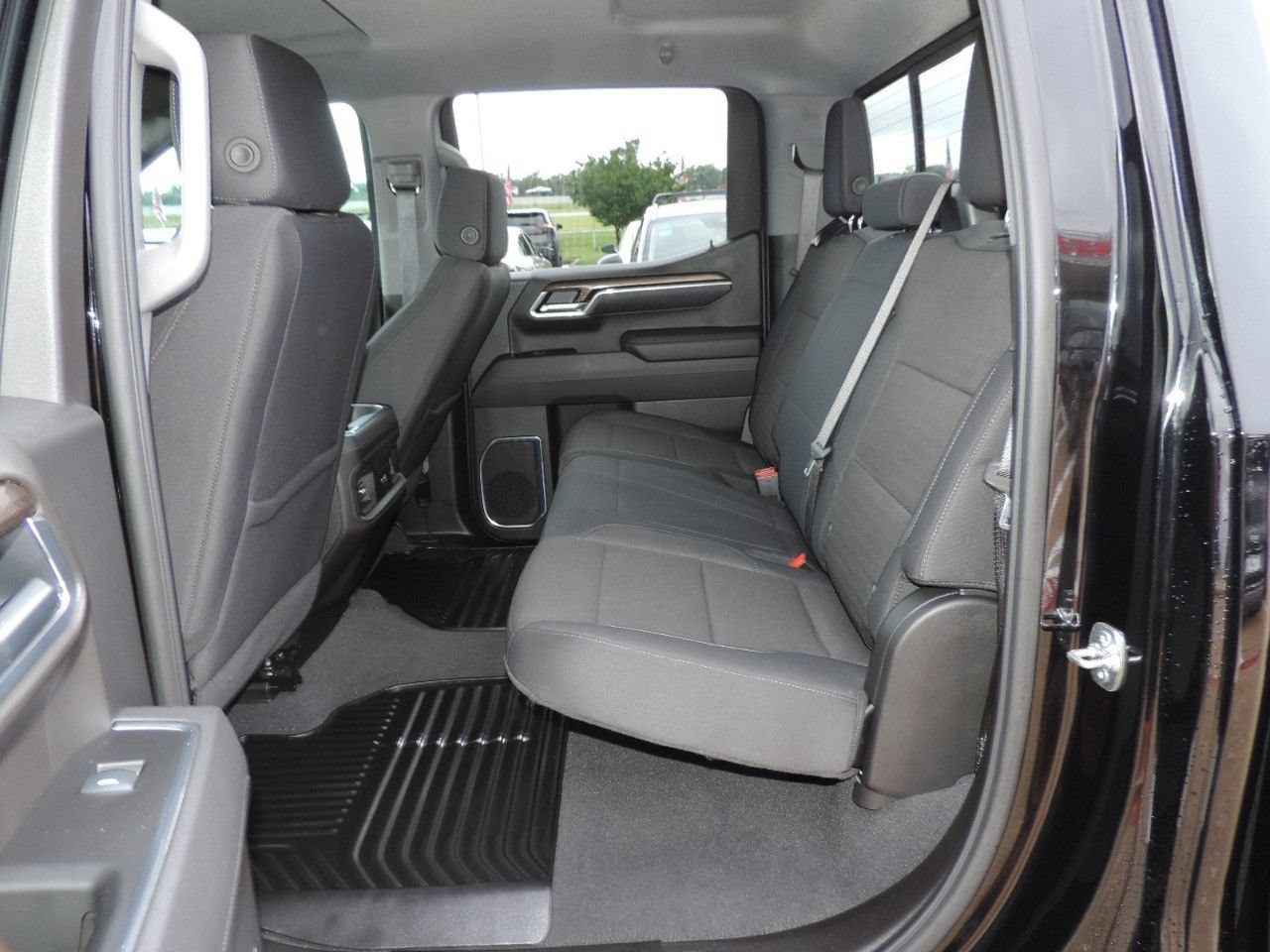 Used 2025 Chevrolet Silverado 1500 LT w/ Texas Edition Plus AWD/4WD image 23