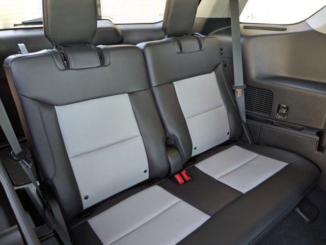 Certified 2023 Ford Explorer XLT w/ Equipment Group 202A AWD/4WD image 22