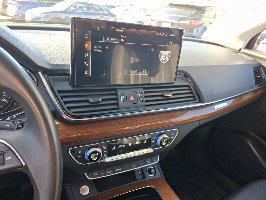 Used 2021 Audi Q5 2.0T Premium w/ Convenience Package image 16