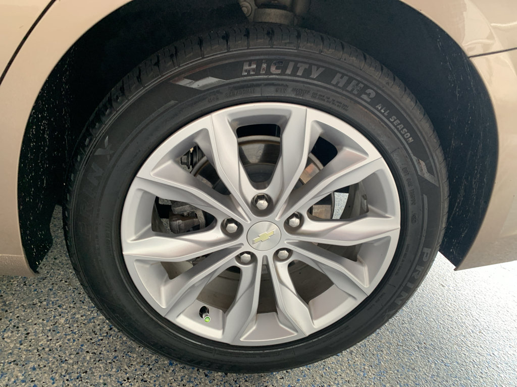 Used 2019 Chevrolet Malibu LT FWD image 31