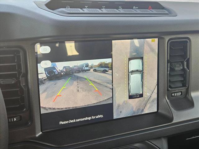 New 2025 Ford Bronco Badlands image 12