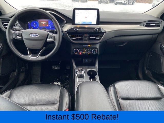 Used 2022 Ford Escape Titanium image 6